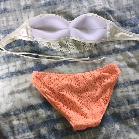 Exhilaration bikini set - Picture 2 of 2